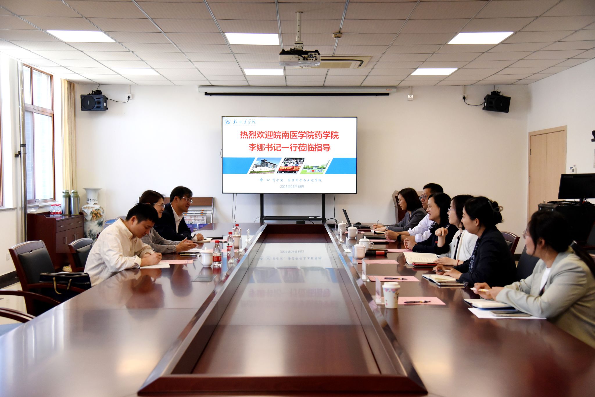 5dff5405687ce7052cfed8711c4b096